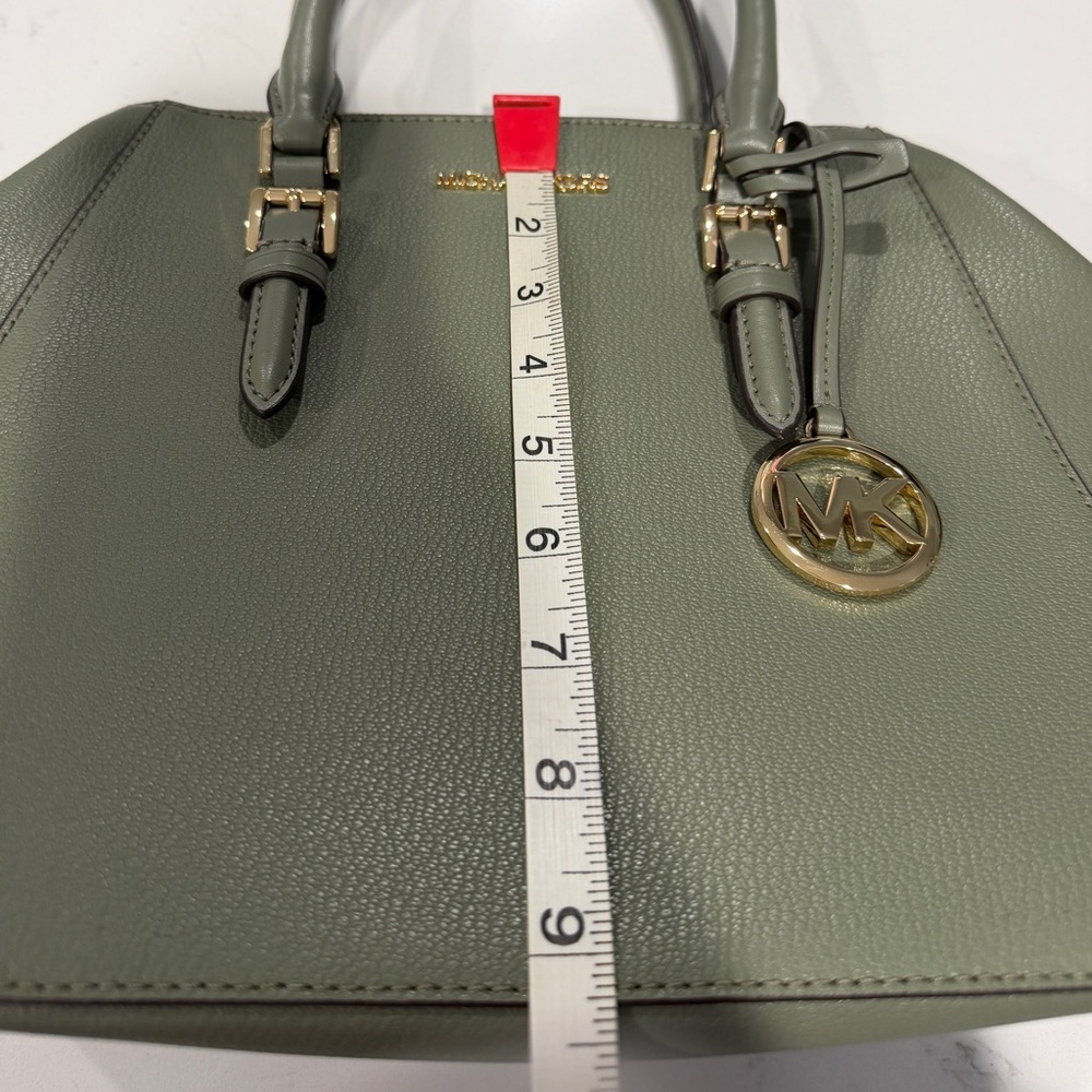 New! MK! - Picture 16 of 17